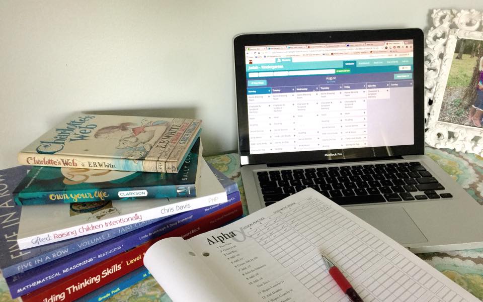 10 Planning Tips For Happier Homeschooling